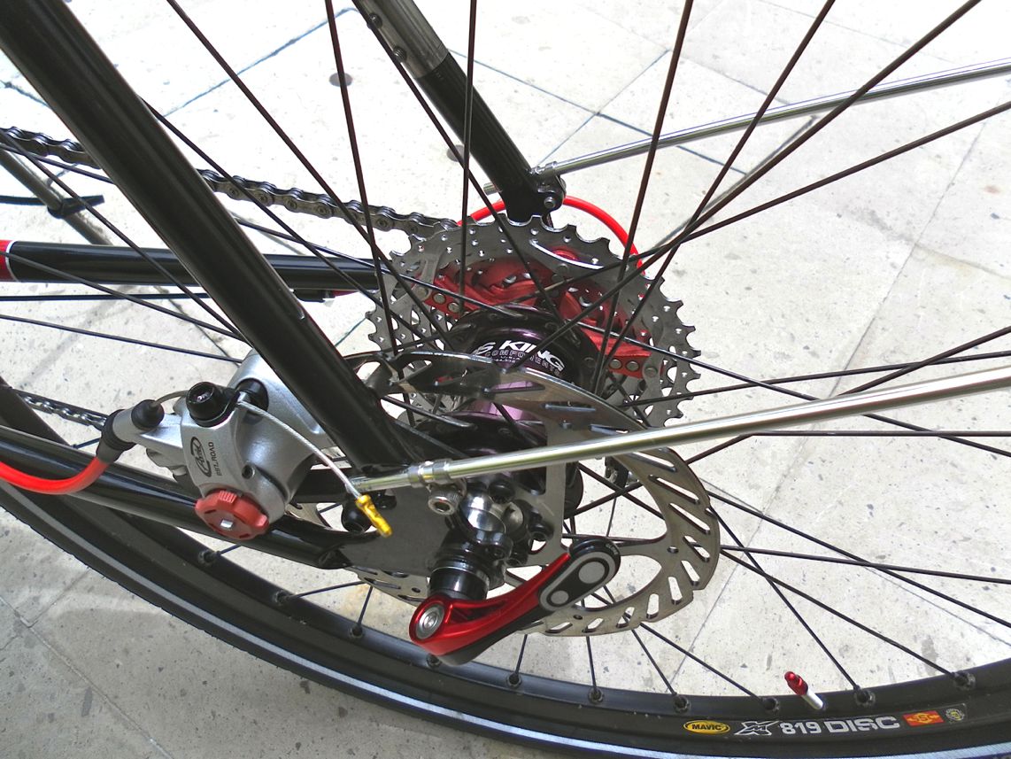 Closeup of the Front Hub
